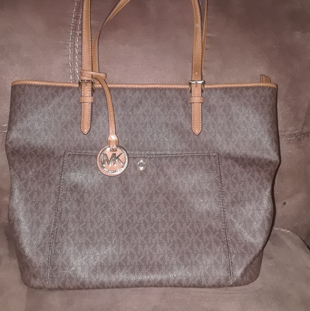 Michael Kors tote